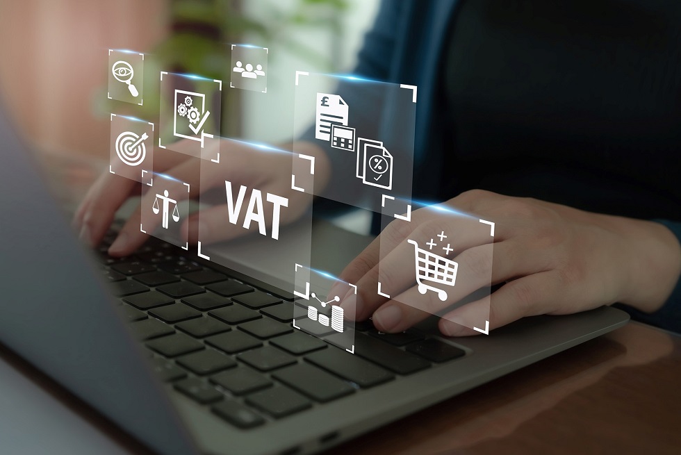 Image to represent VAT with laptop | Cheltenham Tax Accountants | Randall & Payne